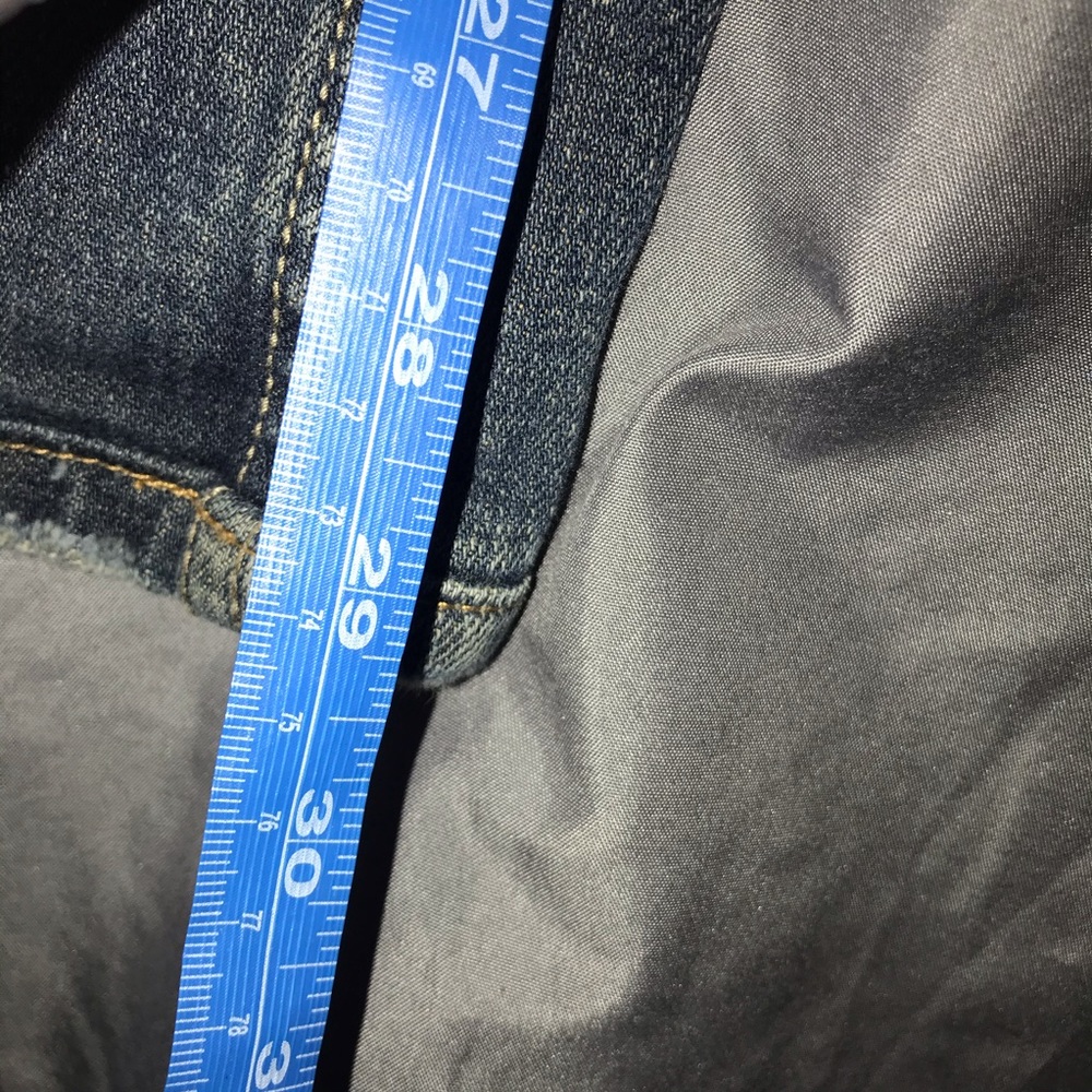 Miss Me Jeans - Picture 9 of 11